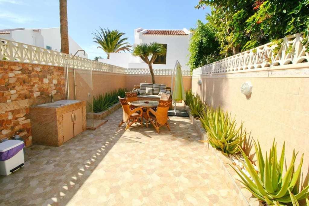 Parque Santiago 1 Villa114 Tenerife Rental & Sales بلايا ذي لاس أميريكاس المظهر الخارجي الصورة